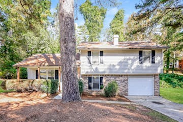 4276 Old Lake Drive DECATUR, GA 30034